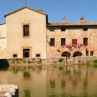 bagno vignoni terme acqua calda