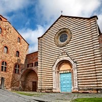 lucignano guided tour valdichiana